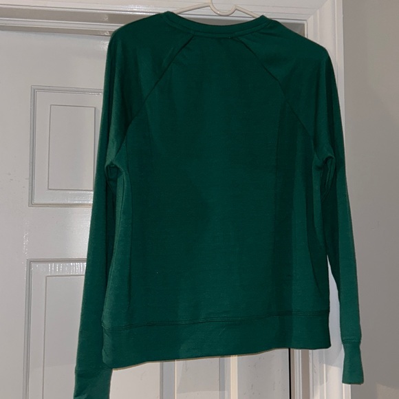 New with tags The Nutcracker green long sleeved shirt size XS - RARE 🎄 - Picture 2 of 7